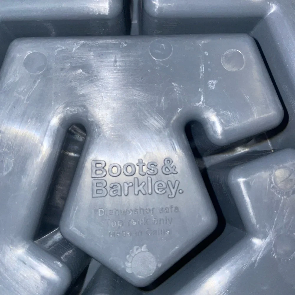 Boots & Barkley 4-cup Slow Eat Maze Dog’s Bowl/Tray